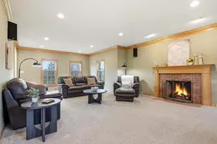 N36W22663 Long Valley Rd, Pewaukee, WI 53072 - Photo 22