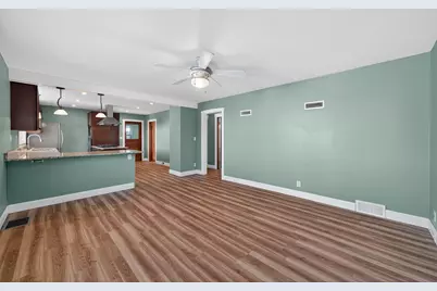 1207  Grant St, Lake Geneva, WI 53147 - Photo 16