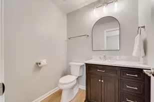 12409 N Golf Dr, Mequon, WI 53092 - Photo 4