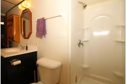2111  Canary St, West Bend, WI 53090 - Photo 16