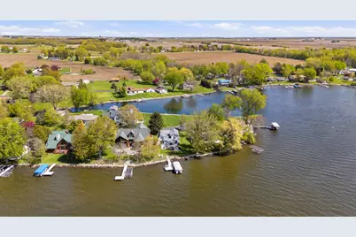 W10285  Shorecrest Dr, Fox Lake, WI 53933 - Photo 54