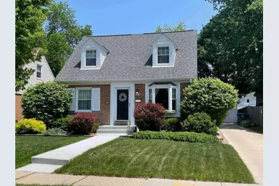4942 N Berkeley Blvd, Whitefish Bay, WI 53217 - Photo 1