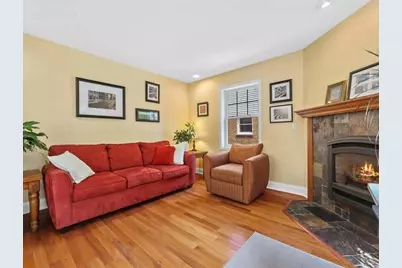 4942 N Berkeley Blvd, Whitefish Bay, WI 53217 - Photo 20