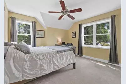 4942 N Berkeley Blvd, Whitefish Bay, WI 53217 - Photo 28