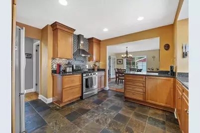 4942 N Berkeley Blvd, Whitefish Bay, WI 53217 - Photo 16