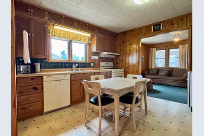531 N Railroad St, Eagle River, WI 54521 - Photo 6