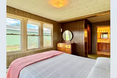 531 N Railroad St, Eagle River, WI 54521 - Photo 10