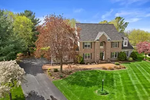 126 Hickory Dr, Delafield, WI 53018 - Photo 52