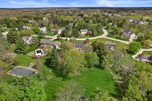 126 Hickory Dr, Delafield, WI 53018 - Photo 50