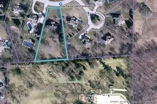 126 Hickory Dr, Delafield, WI 53018 - Photo 6