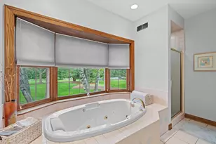 126 Hickory Dr, Delafield, WI 53018 - Photo 46