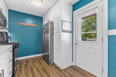 6650  124th St, Pleasant Prairie, WI 53158 - Photo 8