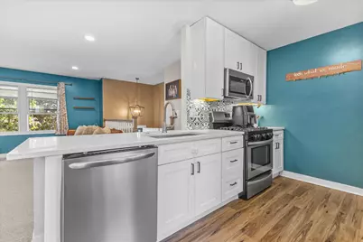 6650  124th St, Pleasant Prairie, WI 53158 - Photo 6