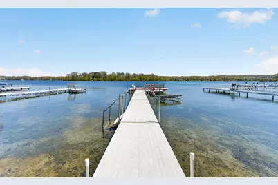5704 W Lake Dr, West Bend, WI 53095 - Photo 68