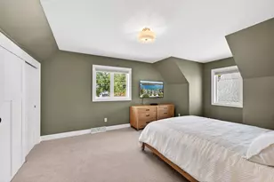 5704 W Lake Dr, West Bend, WI 53095 - Photo 30