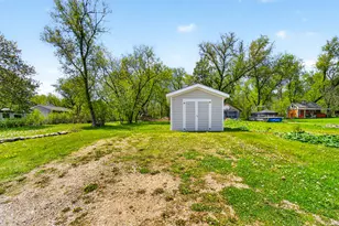 5704 W Lake Dr, West Bend, WI 53095 - Photo 74