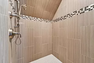 5704 W Lake Dr, West Bend, WI 53095 - Photo 28