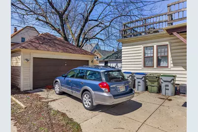 3313 N Summit Ave #3315, Milwaukee, WI 53211 - Photo 36
