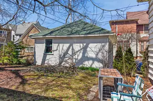 3313 N Summit Ave, Milwaukee, WI 53211 - Photo 34
