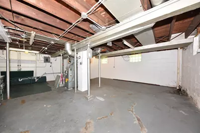 3737 W Miller Ln, Milwaukee, WI 53208 - Photo 28