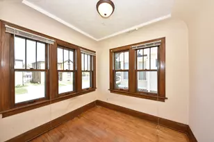 3737 W Miller Ln, Milwaukee, WI 53208 - Photo 4