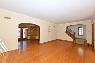 4471 N Ardmore Ave, Shorewood, WI 53211 - Photo 8