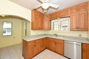 4471 N Ardmore Ave, Shorewood, WI 53211 - Photo 14