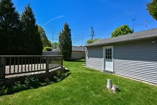 4471 N Ardmore Ave, Shorewood, WI 53211 - Photo 36
