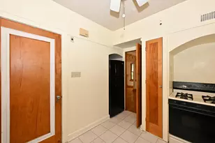 4471 N Ardmore Ave, Shorewood, WI 53211 - Photo 12