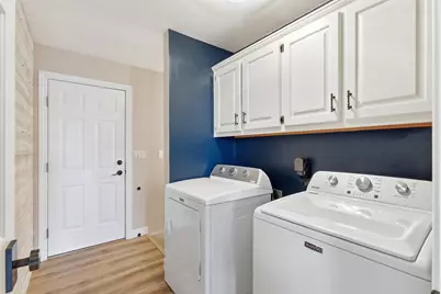 633 S Neumeyer Ln, Rockland, WI 54110 - Photo 18