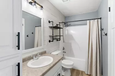 633 S Neumeyer Ln, Rockland, WI 54110 - Photo 20