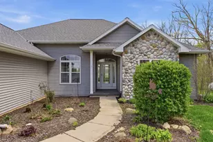 633 S Neumeyer Ln, Rockland, WI 54110 - Photo 36