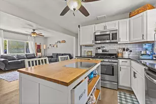 10034 28th Ave, Pleasant Prairie, WI 53158 - Photo 6