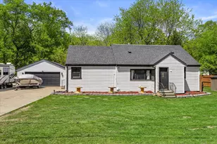 10034 28th Ave, Pleasant Prairie, WI 53158 - Photo 2