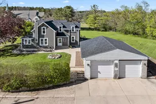 W301N9546 O Neil Rd, Merton, WI 53029 - Photo 2