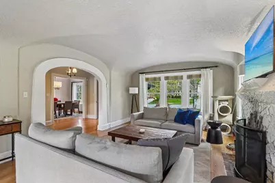 717 E Lake View Ave, Whitefish Bay, WI 53217 - Photo 6