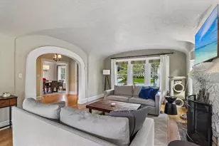 717 E Lake View Ave, Whitefish Bay, WI 53217 - Photo 6