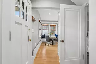 717 E Lake View Ave, Whitefish Bay, WI 53217 - Photo 18
