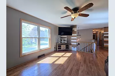 478  Park Ave, Burlington, WI 53105 - Photo 14