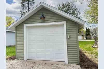 735 N 6th Ave, Sturgeon Bay, WI 54235 - Photo 24