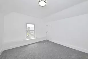 2825 W Juneau Ave, Milwaukee, WI 53208 - Photo 36