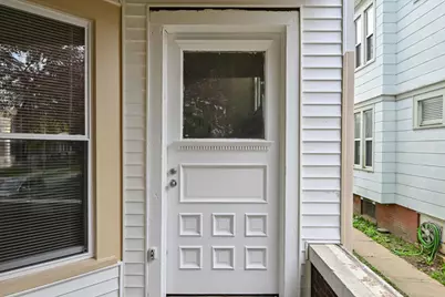 2825 W Juneau Ave, Milwaukee, WI 53208 - Photo 4