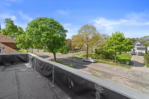 2808 N 57th St, Milwaukee, WI 53210 - Photo 14