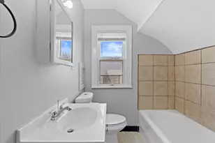 2808 N 57th St, Milwaukee, WI 53210 - Photo 8