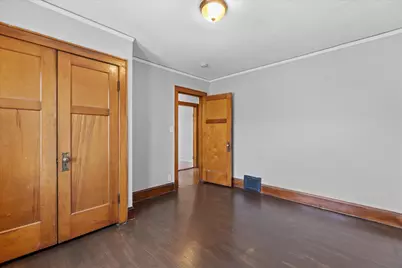 2808 N 57th St #2810, Milwaukee, WI 53210 - Photo 10