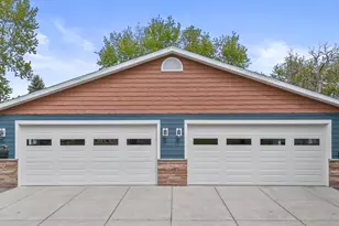 509 N Warren St, Watertown, WI 53098 - Photo 2