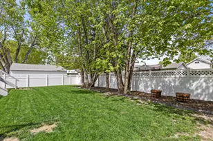 509 N Warren St, Watertown, WI 53098 - Photo 32