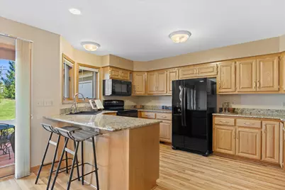 W175S7516  Harbor Cir #2C, Muskego, WI 53150 - Photo 24