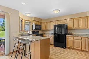 W175S7516 Harbor Cir, Muskego, WI 53150 - Photo 24
