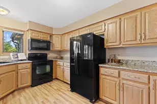 W175S7516 Harbor Cir, Muskego, WI 53150 - Photo 26